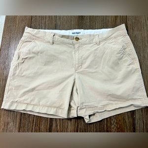 Old Navy Shorts Khaki | Size 12